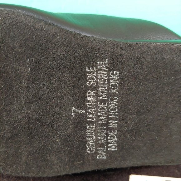 Oleg Cassini Vintage Black Faux Leather Slip On Mules Size Women's 7 - Picture 6 of 6